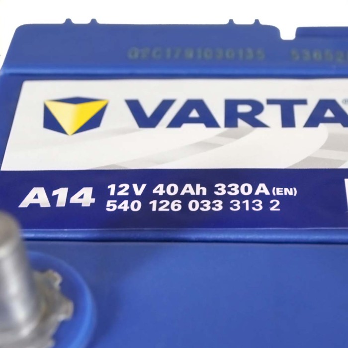 Автомобільний акумулятор VARTA Blue Dynamic Asia 40Ah 330А R+ (правий +) A14